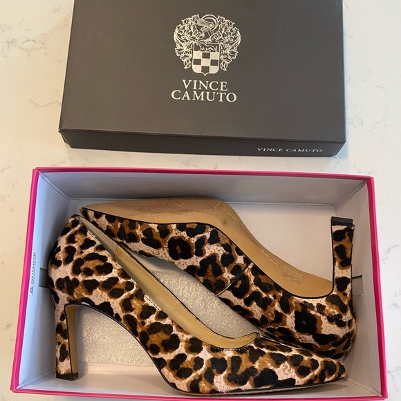 Brand new, stunning animal-print Vince Camuto heels! - Picture 9 of 10